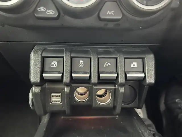 スズキ ジムニー XC 鹿児島県 2020(令2)年 3.1万km ブルーイッシュブラックパール3 純正8インチSDナビ/フルセグTV/BT/CD/DVD/MSV/AM/FM/スズキセーフティサポート/クルーズコントロール/前席シートヒーター/純正LEDヘッドライト/オートマチックハイビーム/オートライト/ステアリングリモコン/ヘッドライトウォッシャー/純正16インチアルミホイール/純正フロアマット/純正ドアバイザー/スマートキー