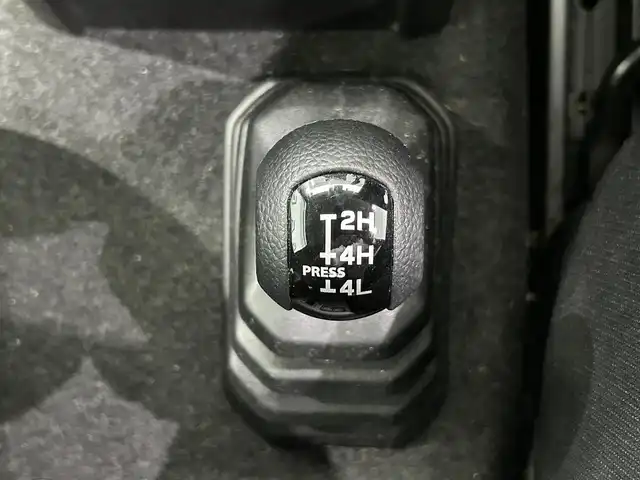 スズキ ジムニー XC 鹿児島県 2020(令2)年 3.1万km ブルーイッシュブラックパール3 純正8インチSDナビ/フルセグTV/BT/CD/DVD/MSV/AM/FM/スズキセーフティサポート/クルーズコントロール/前席シートヒーター/純正LEDヘッドライト/オートマチックハイビーム/オートライト/ステアリングリモコン/ヘッドライトウォッシャー/純正16インチアルミホイール/純正フロアマット/純正ドアバイザー/スマートキー