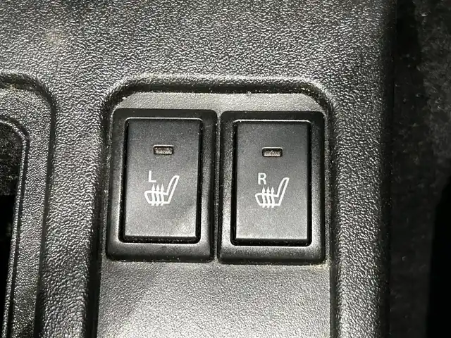 スズキ ジムニー XC 鹿児島県 2020(令2)年 3.1万km ブルーイッシュブラックパール3 純正8インチSDナビ/フルセグTV/BT/CD/DVD/MSV/AM/FM/スズキセーフティサポート/クルーズコントロール/前席シートヒーター/純正LEDヘッドライト/オートマチックハイビーム/オートライト/ステアリングリモコン/ヘッドライトウォッシャー/純正16インチアルミホイール/純正フロアマット/純正ドアバイザー/スマートキー