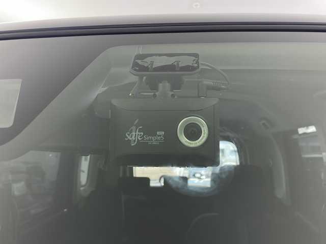 トヨタ ルーミー カスタムG 大分県 2022(令4)年 4.6万km クールバイオレットクリスタルシャイン 純正SDナビ/フルセグTV/DVD/Bluetooth/MSV/スマートアシスト/・衝突軽減ブレーキ/・コーナーセンサー/・レーダークルーズコントロール/・先行車発進お知らせ/・車線逸脱警報/両側電動スライドドア/バックカメラ/ビルトインETC/前後ドライブレコーダー/ステアリングリモコン/スマートキー×2/LEDヘッドライト/フォグランプ/電動パーキングブレーキ