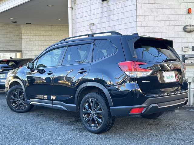 スバル フォレスター X－エディション 神奈川県 2020(令2)年 3.2万km クリスタルブラックシリカ ワンオーナー/純正ナビ(CD/DVD/SD/AUX/USB/BT/フルセグTV)/バック/フロント/サイドカメラ/衝突被害軽減ブレーキ/レーンキープアシスト/ブラインドスポットモニター/オートハイビーム/アイドリングストップ/レーダークルーズコントロール/パドルシフト/ハーフレザーシート/D/N席パワーシート(D席メモリー機能)/D/N席シートヒーター/ステアリングヒーター/パワーバックドア/ETC/前方ドライブレコーダー/ルーフレール/純正フロアマット/純正ドアバイザー/ISOFIX/スペアキー×1/保証書/取扱説明書