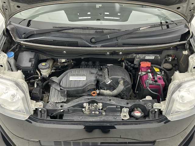 ホンダ Ｎ ＢＯＸ G Lパッケージ 宮城県 2013(平25)年 6万km クリスタルブラックパール 禁煙車/社外ナビ/・CD.DVD.SD.BT/フルセグTV/バックカメラ/片側パワースライドドア/ETC/横滑り防止装置/ECONスイッチ/ステアリングスイッチ/プッシュスタート/スマートキー2個/純正14インチアルミホイール/純正フロアマット