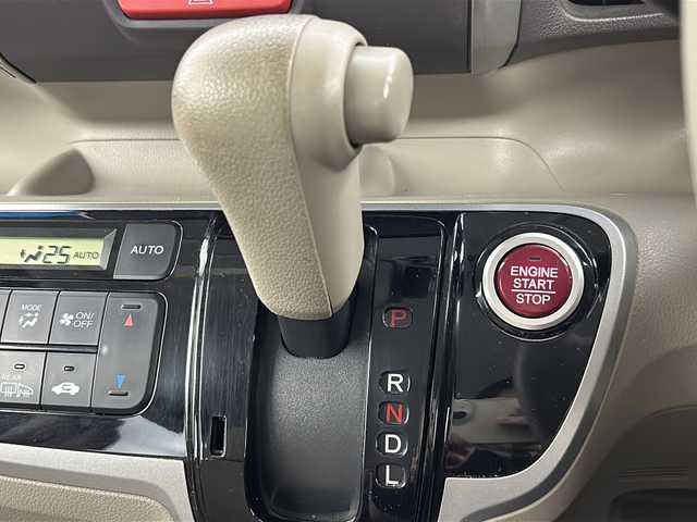 ホンダ Ｎ ＢＯＸ G Lパッケージ 宮城県 2013(平25)年 6万km クリスタルブラックパール 禁煙車/社外ナビ/・CD.DVD.SD.BT/フルセグTV/バックカメラ/片側パワースライドドア/ETC/横滑り防止装置/ECONスイッチ/ステアリングスイッチ/プッシュスタート/スマートキー2個/純正14インチアルミホイール/純正フロアマット