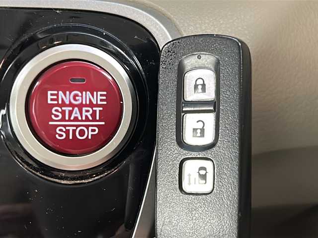 ホンダ Ｎ ＢＯＸ G Lパッケージ 宮城県 2013(平25)年 6万km クリスタルブラックパール 禁煙車/社外ナビ/・CD.DVD.SD.BT/フルセグTV/バックカメラ/片側パワースライドドア/ETC/横滑り防止装置/ECONスイッチ/ステアリングスイッチ/プッシュスタート/スマートキー2個/純正14インチアルミホイール/純正フロアマット