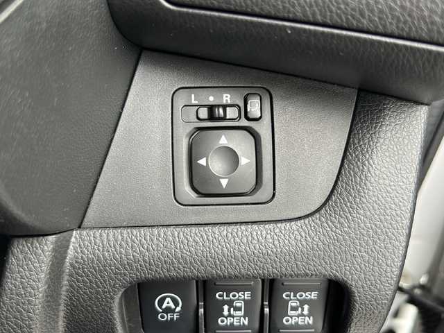 日産 デイズ ルークス HWS X Vセレクション 神奈川県 2018(平30)年 2.2万km ホワイトパール 純正メモリナビ(CD/SD/AUX/BT/フルセグTV)/全方位カメラ/両側パワースライドドア/衝突被害軽減ブレーキ/横滑り防止装置/オートハイビーム/アイドリングストップ/ハーフレザーシート/ETC/オートライト/フォグランプ/純正フロアマット/純正15インチアルミホイール/ISOFIX/スペアキー×1/保証書/取扱説明書