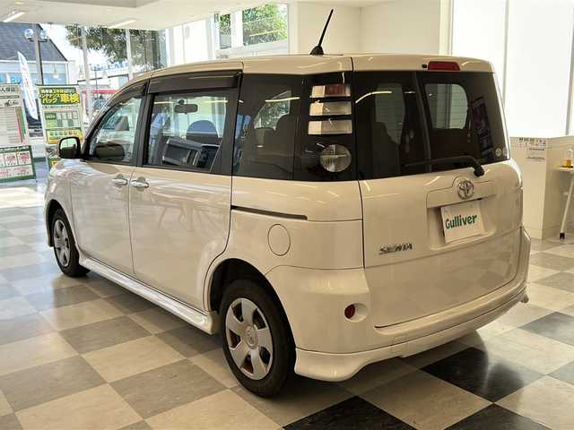 トヨタ シエンタ X Sエディション 岐阜県 2008(平20)年 13.6万km ホワイトパールクリスタルシャイン 純正ナビゲーション/テレビ/CD/DVD/リモコンキー/ＥＴＣ/純正フロアマット/ヘッドレストモニター/ハロゲンヘッドライト/取扱説明書・記録簿