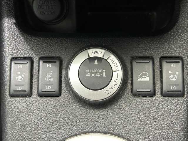 日産 エクストレイル 20Xt 鹿児島県 2011(平23)年 10.3万km バーニングレッド 禁煙車/純正ナビ/(Bluetooth/CD/ワンセグTV/ipod)/ハイパールーフレール/ミラー型レーダー探知機/ALLMODE 4×4i/フェンダーミラー/電動格納ミラー/ドアバイザー/ETC