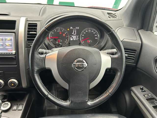 日産 エクストレイル 20Xt 鹿児島県 2011(平23)年 10.3万km バーニングレッド 禁煙車/純正ナビ/(Bluetooth/CD/ワンセグTV/ipod)/ハイパールーフレール/ミラー型レーダー探知機/ALLMODE 4×4i/フェンダーミラー/電動格納ミラー/ドアバイザー/ETC