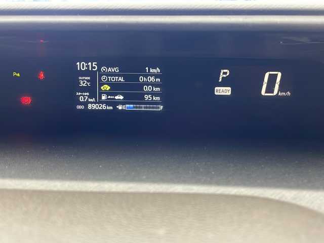 トヨタ アクア クロスオーバー グラム 沖縄県 2020(令2)年 8.9万km ホワイトパールクリスタルシャイン ケンウッドナビ　MDV-D407BTW/(Ｂｌｕｅｔｏｏｔｈ ワンセグテレビ ラジオ ＣＤ ＤＶＤ SD)/バックカメラ/トヨタセーフティセンス/ハーフレザーシート/ＥＴＣ/プッシュスタート/スマートキー/前後コーナーセンサー/革巻きステアリング/電動格納ミラー/アルミホイール/純正フロアマット/純正ドアバイザー
