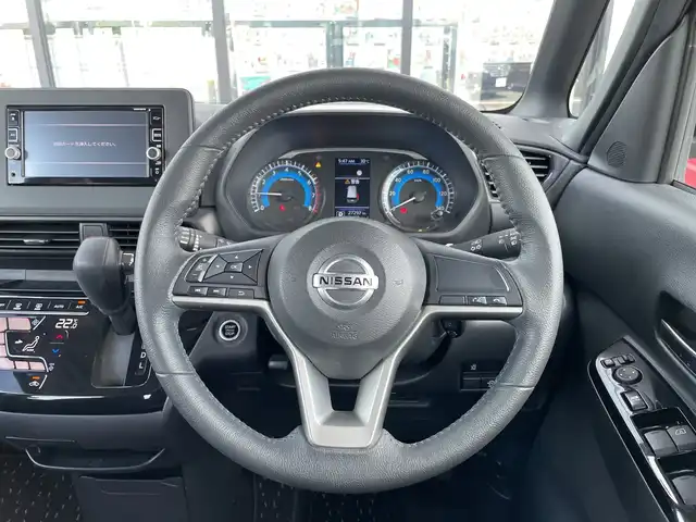 日産 ルークス ハイウェイスター Gターボ 千葉県 2021(令3)年 2.8万km スパークリングレッド/ブラック 純正7インチナビ/（CD/DVD/フルセグ/BT/FM/AM)/バックカメラ/衝突被害軽減システム/車線逸脱警報/ハンズフリースライドドア/横滑り防止装置/ETC/ドライブレコーダー/アイドリングストップ/LEDヘッドライト/フォグランプ/オートライト/ウィンカーミラー/電動格納ミラー/純正15インチAW/禁煙車/プッシュスタート/スマートキー/フロアマット/ドアバイザー/スペアキー/取扱説明書/保証書