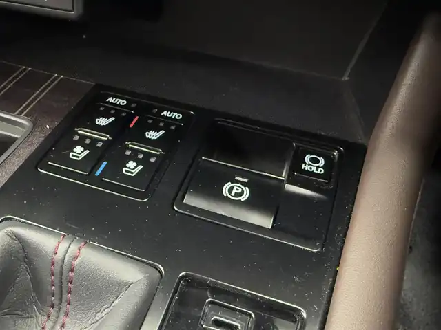 レクサス ＲＸ 450h バージョンL 宮城県 2021(令3)年 4.8万km ソニッククォーツ /サンルーフ//後期型//純正12.3インチナビ//マークレビンソンプレミアムサラウンドサウンドシステム//純正20インチアルミホイール//Lexus Safety System//プリクラッシュセーフティ//レーントレーシングアシスト//オートマチックハイビーム//レーダークルーズコントロール//ロードサインアシスト//先行車発進告知機能//パーキングサポートブレーキ//三眼フルLEDヘッドランプ//カラーヘッドアップディスプレイ//ステアリングヒーター//セミアニリン本革シート//パワーバックドア//パノラミックビューモニター//ETC２．０//全席シートヒーター