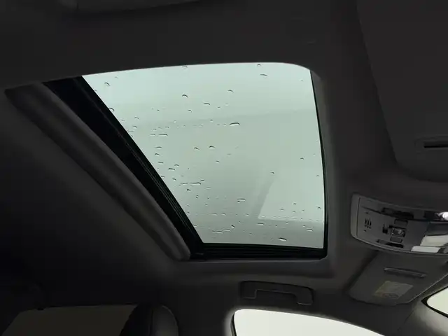 レクサス ＲＸ 450h バージョンL 宮城県 2021(令3)年 4.8万km ソニッククォーツ /サンルーフ//後期型//純正12.3インチナビ//マークレビンソンプレミアムサラウンドサウンドシステム//純正20インチアルミホイール//Lexus Safety System//プリクラッシュセーフティ//レーントレーシングアシスト//オートマチックハイビーム//レーダークルーズコントロール//ロードサインアシスト//先行車発進告知機能//パーキングサポートブレーキ//三眼フルLEDヘッドランプ//カラーヘッドアップディスプレイ//ステアリングヒーター//セミアニリン本革シート//パワーバックドア//パノラミックビューモニター//ETC２．０//全席シートヒーター