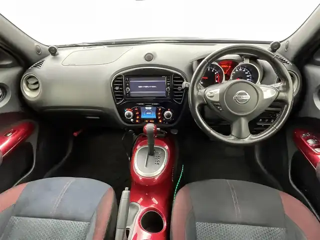 日産 ジューク 15RX Vセレ パーソナライゼーション 熊本県 2019(平31)年 8.1万km スーパーブラック 純正ナビMM318D-W（ＣＤ・ＤＶＤ・フルセグ・ＢＴ・ＳＤ・ＡＵＸ・ｉｐｏｄ・ＵＳＢ）/全周囲カメラ　/純正前方ドライブレコーダー　/ビルトインＥＴＣ　/インテリジェントエマージェンシーブレーキ　/車線逸脱警報　/横滑り防止/アイドリングストップ/純正フロアマット/純正１７インチAW/オートライト/HIDライト/フォグランプ/スマートキー/プッシュスタート