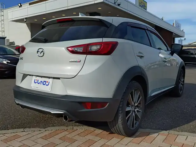 マツダ ＣＸ－３ XD ツーリング 新潟県 2015(平27)年 9.2万km セラミックM (株)IDOMが運営する【じしゃロン新潟店】の自社ローン専用車両になります。/こちらは現金またはオートローンご利用時の価格です。自社ローンご希望の方は別途その旨お申付け下さい/純正SDナビ/Bluetooth接続可能/USB/AUX接続可能/バックカメラ/ETC/プッシュスタート/クルーズコントロール/ハーフレザーシート/アクティブドライビングディスプレイ/ブラインドスポットモニタリング/スマートシティーブレーキ/スマートキー/スペアキー×１/取扱説明書