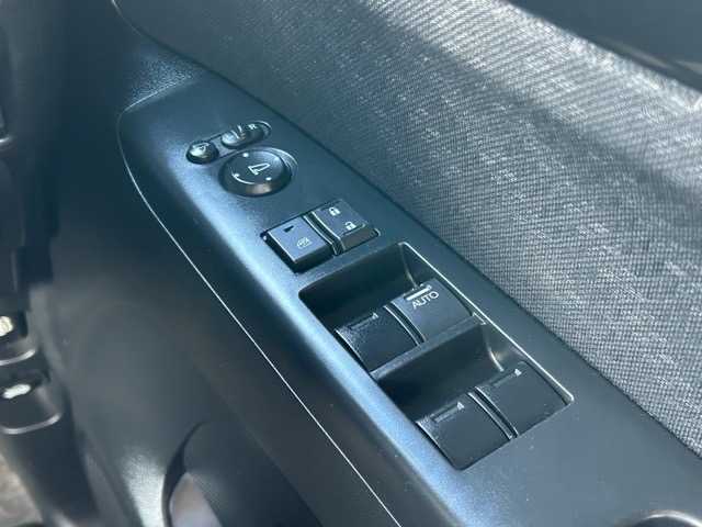 ホンダ Ｎ ＢＯＸ カスタム ターボ SSパッケージ 千葉県 2014(平26)年 5.6万km スマートブラック 純正ナビ/CD/DVD/Bluetooth/フルセグTV/バックカメラ/ETC/ドライブレコーダー/両側パワースライドドア/クルーズコントロール/スペアキー/純正アルミホイール/純正フロアマット