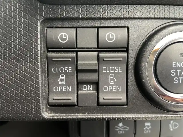 ダイハツ タント ファンクロス 鹿児島県 2023(令5)年 2.7万km レーザーブルークリスタルシャイン 純正ディスプレイオーディオ/　・Bluetooth/　・AppleCarPlay/　・AndroidAuto/　・ワンセグTV/　・USB/スマートアシスト/　・車線逸脱警報/　・ふらつき警報/　・先行車発進お知らせ機能/　・衝突警報機能/パーキングセンサー/アラウンドビューカメラ/両側パワースライドドア/シートヒーター/純正フロアマット/純正アルミホイール/LEDヘッドライト/オートマチックハイビーム/フロントフォグランプ