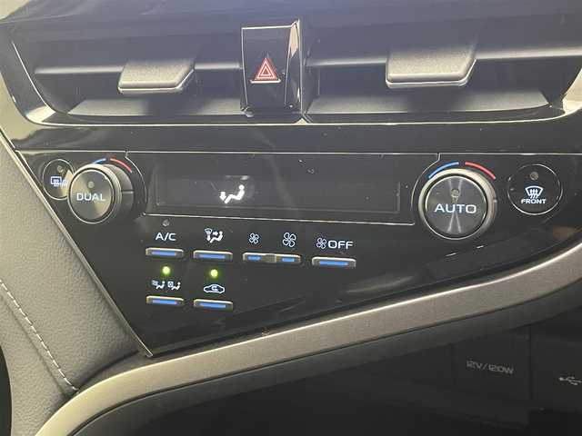 トヨタ カムリ G レザーパッケージ 愛知県 2021(令3)年 1.6万km プラチナホワイトパールマイカ メーカーナビ　純正９イ型DA　全方位カメラ　フルセグTV　パノラマムーンルーフ　モデリスタ　BSM　HUD　JBLサウンド　黒革シート　追従クルコン　ETC2.0　LEDオートライト　フォグ　衝突軽減　車線逸脱　禁煙車