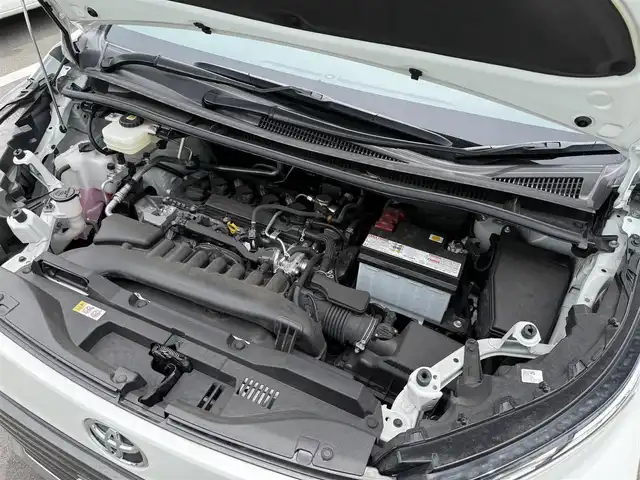 トヨタ ヴォクシー S－Z 神奈川県 2023(令5)年 4.1万km ホワイトパールクリスタルシャイン 純正ディスプレイオーディオナビ　/フルセグ　/ＥＴＣ２．０　/ステマリングヒーター　/前後ドラレコ　/電動リアゲート/シートヒーター　/ドアバイザー　/パワーバックドア　/後席モニター　/オットマン/HDMI　/カーテンエアバッグ/LEDヘッドライト/ABS/横滑り防止装置/コーナーセンサー/レーンキープアシスト/オートマチックハイビーム