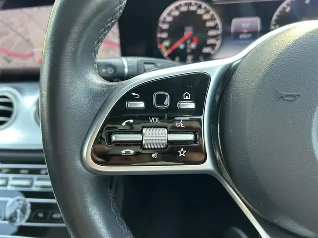 メルセデス・ベンツ Ｅ２２０ｄ ｵｰﾙﾃﾚｲﾝ 4マチック オールテレイン 長野県 2018(平30)年 3.8万km ダイヤモンドホワイト ・ディーラー点検R1:2:3:4:6:7年/・R7年4月20日/12か月点検＆Rブレーキパット＆ローター交換済）　/・エクスクルーシブパッケージ　/・レーダーセーフティーパッケージ　/・大型サンルーフ　/・純正ナビTV　(TVキャンセラー付き）/・ブルメスターサウンド/・360°カメラ　（アラウンドビューモニター）/・前後ドライブレコーダー/・ETC２．０/・社外レーダー/・ヘットアップディスプレイ/・ブラインドスポットモニター/・アクティブぶれーアシスト/・アテンションアシスト/・クルーズコントロール/・コーナーセンサー/・アイドリングストップ/・黒皮シート/・シートヒーター/・エアーシート/・パワーシート/・パワーバックドア/・ルーフレール/・純正19インチアルミ/・スマートキー×２/・プッシュスタート/・保証書/・取説