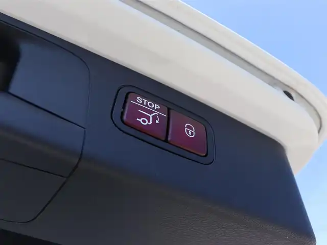 メルセデス・ベンツ Ｅ２２０ｄ ｵｰﾙﾃﾚｲﾝ 4マチック オールテレイン 長野県 2018(平30)年 3.8万km ダイヤモンドホワイト レーダーセーフティＰＫＧ/レザーＥＸＣＰＫＧ　/黒革シート　/パノラミックスライディングルーフ　/Ｂｒｕｍｅｓｔｅｒサウンド　/３６０°ビュー　/ＨＵＤ　/シートヒーター/シートクーラー　/ベンチレーション　/アンビエントライト/パワーシート（D席/N席）/ACC/車用シートカバー付き