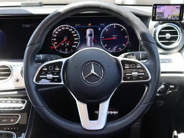 メルセデス・ベンツ Ｅ２２０ｄ ｵｰﾙﾃﾚｲﾝ 4マチック オールテレイン 長野県 2018(平30)年 3.8万km ダイヤモンドホワイト レーダーセーフティＰＫＧ/レザーＥＸＣＰＫＧ　/黒革シート　/パノラミックスライディングルーフ　/Ｂｒｕｍｅｓｔｅｒサウンド　/３６０°ビュー　/ＨＵＤ　/シートヒーター/シートクーラー　/ベンチレーション　/アンビエントライト/パワーシート（D席/N席）/ACC/車用シートカバー付き
