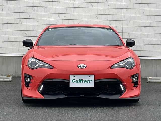 トヨタ ８６ GT ソーラーオレンジLTD 山形県 2017(平29)年 2.7万km オレンジ カラーコード：NBB　ソーラーオレンジ/禁煙車/TRDエアロ（F/S/R）/リアウィング/TDRフェンダーフィン/TRDエアロスタビライジングカバー（Rウィンドウ下部）/ADVAN Racing１８インチAW/ブレンボキャリパー/MILD　DANPER車高調/TRD４本出しマフラー/アルミペダル/ハーフレザーシート/純正ナビ(CD.DVD.BT)/フルセグ/バックカメラ/クルーズコントロール/シートヒーター/ETC/ドライブレコーダー/LEDヘッドライト/LEDフォグ/プッシュスタート/スマートキー