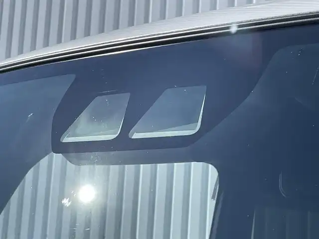 ダイハツ タント カスタム X 福岡県 2021(令3)年 1.9万km シャイニングホワイトパール スマートアシスト/衝突軽減/クリアランスソナー/社外ナビ（ＡＶＮ－Ｒ９Ｗ）/フルセグTV/CD/DVD/BT/バックカメラ/両側パワースライドドア/前席シートヒーター/ＬＥＤオートライト/フォグランプ/純正１４ＡＷ