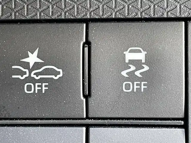 ダイハツ タント カスタム X 福岡県 2021(令3)年 1.9万km シャイニングホワイトパール スマートアシスト/衝突軽減/クリアランスソナー/社外ナビ（ＡＶＮ－Ｒ９Ｗ）/フルセグTV/CD/DVD/BT/バックカメラ/両側パワースライドドア/前席シートヒーター/ＬＥＤオートライト/フォグランプ/純正１４ＡＷ