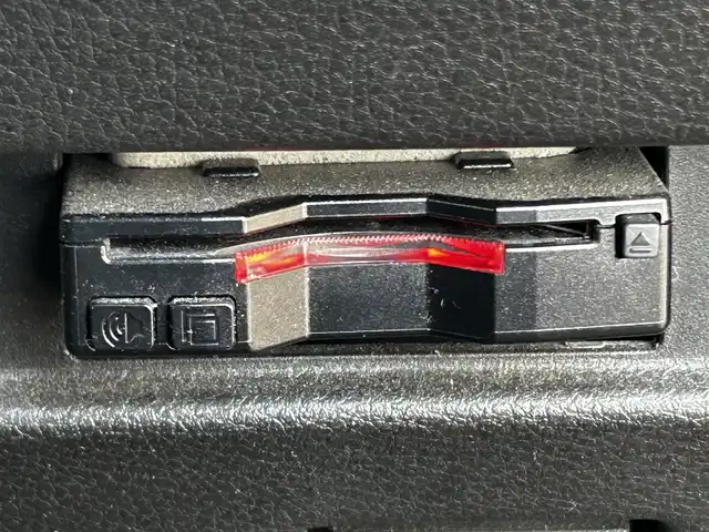 スズキ スペーシア HYBRID G 滋賀県 2018(平30)年 8.9万km アーバンブラウンパールメタリック 社外7インチナビ/【Bluetooth/CD/DVD/ワンセグTV】/両側スライドドア/オートライト/ETC/ドアバイザー/プッシュスタート/スマートキー/社外フロアマット