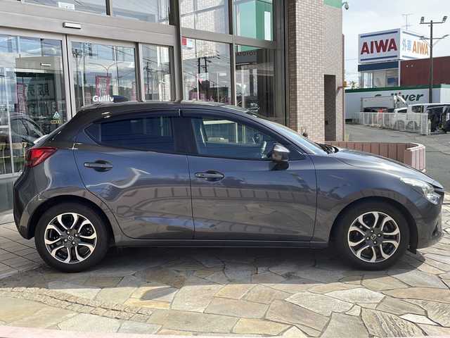 マツダ デミオ XD ツーリング 静岡県 2016(平28)年 9.1万km メテオグレーマイカ 純正ナビ/（Bluetooth／USB）/バックカメラ/デジタルインナーミラー/ヘッドアップディスプレイ/スマートシティブレーキサポート/ビルトインETC/前後ドライブレコーダー/レーダークルーズコントロール/衝突軽減ブレーキ/前席シートヒーター/アイドリングストップ/LEDヘッドライト/オートライト/プッシュスタート/スマートキー