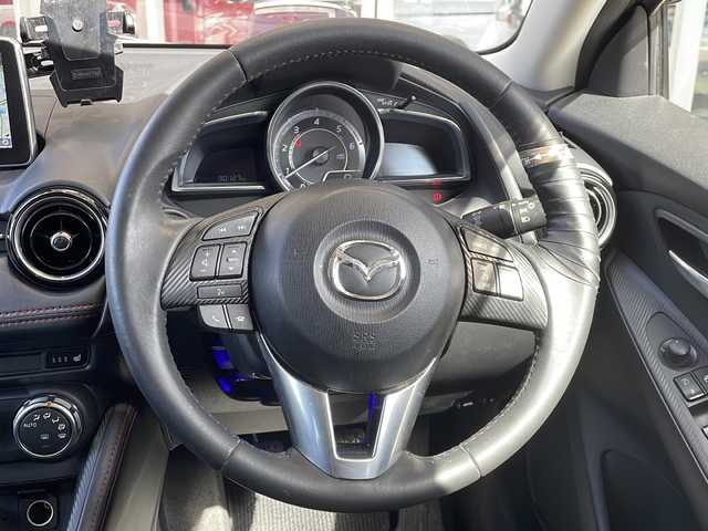 マツダ デミオ XD ツーリング 静岡県 2016(平28)年 9.1万km メテオグレーマイカ 純正ナビ/（Bluetooth／USB）/バックカメラ/デジタルインナーミラー/ヘッドアップディスプレイ/スマートシティブレーキサポート/ビルトインETC/前後ドライブレコーダー/レーダークルーズコントロール/衝突軽減ブレーキ/前席シートヒーター/アイドリングストップ/LEDヘッドライト/オートライト/プッシュスタート/スマートキー