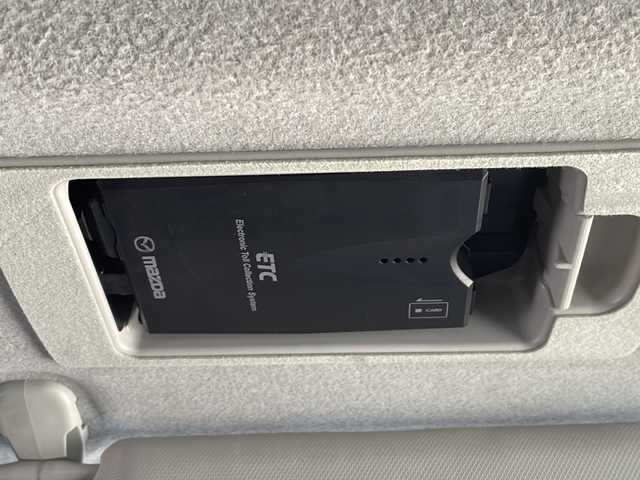 マツダ デミオ XD ツーリング 静岡県 2016(平28)年 9.1万km メテオグレーマイカ 純正ナビ/（Bluetooth／USB）/バックカメラ/デジタルインナーミラー/ヘッドアップディスプレイ/スマートシティブレーキサポート/ビルトインETC/前後ドライブレコーダー/レーダークルーズコントロール/衝突軽減ブレーキ/前席シートヒーター/アイドリングストップ/LEDヘッドライト/オートライト/プッシュスタート/スマートキー