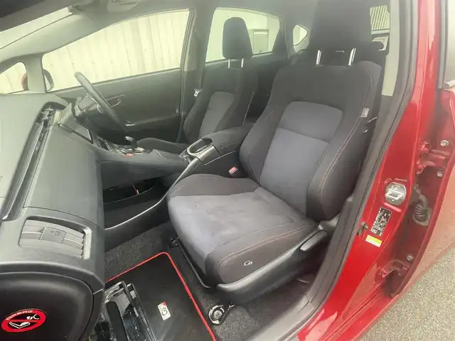 トヨタ プリウス S ツーリングセレ G’s 大阪府 2014(平26)年 6.5万km レッドマイカメタリック (株)IDOMが運営する【じしゃロン東大阪店】の自社ローン専用車両になりますこちらは現金またはオートローンご利用時の価格です。自社ローンご希望の方は別途その旨お申付け下さい純正ナビ【NSZT-W64】/フルセグTV/バックカメラ/Bluetooth/ETC/G’S専用シート/G’S専用フロアマット/G’S専用ホイール/スマートキー＆プッシュスタート/スペアスマートキー