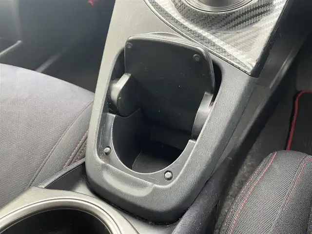 トヨタ プリウス S ツーリングセレ G’s 大阪府 2014(平26)年 6.5万km レッドマイカメタリック (株)IDOMが運営する【じしゃロン東大阪店】の自社ローン専用車両になりますこちらは現金またはオートローンご利用時の価格です。自社ローンご希望の方は別途その旨お申付け下さい純正ナビ【NSZT-W64】/フルセグTV/バックカメラ/Bluetooth/ETC/G’S専用シート/G’S専用フロアマット/G’S専用ホイール/スマートキー＆プッシュスタート/スペアスマートキー