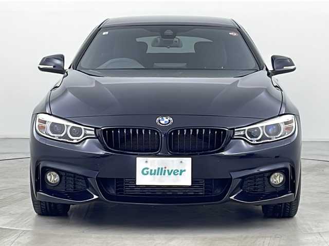 ＢＭＷ ４２０ｉ xDrive グランクーペ Mスポーツ 道央・札幌 2014(平26)年 6万km カーボンブラックM ・4WD/・純正ナビ（TV＆CD＆DVD＆BT）/・バックカメラ/・クルーズコントロール/・レーンキープアシスト/・アイドリングストップ/・横滑り防止/・ステアリングスイッチ/・パドルシフト/・パワーシート/・スマートキー/・スペアキー