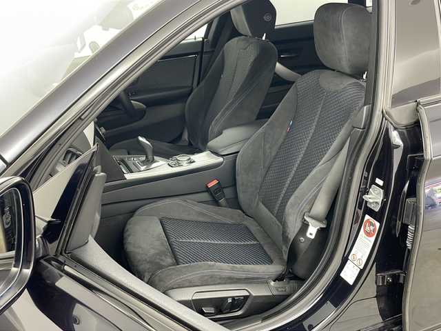 ＢＭＷ ４２０ｉ xDrive グランクーペ Mスポーツ 道央・札幌 2014(平26)年 6万km カーボンブラックM ・4WD/・純正ナビ（TV＆CD＆DVD＆BT）/・バックカメラ/・クルーズコントロール/・レーンキープアシスト/・アイドリングストップ/・横滑り防止/・ステアリングスイッチ/・パドルシフト/・パワーシート/・スマートキー/・スペアキー