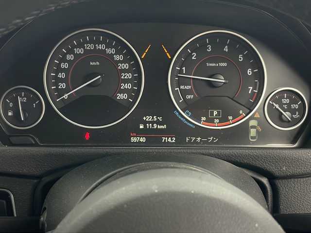 ＢＭＷ ４２０ｉ xDrive グランクーペ Mスポーツ 道央・札幌 2014(平26)年 6万km カーボンブラックM ・4WD/・純正ナビ（TV＆CD＆DVD＆BT）/・バックカメラ/・クルーズコントロール/・レーンキープアシスト/・アイドリングストップ/・横滑り防止/・ステアリングスイッチ/・パドルシフト/・パワーシート/・スマートキー/・スペアキー