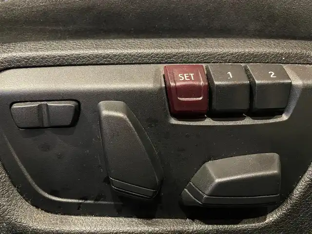 ＢＭＷ ４２０ｉ xDrive グランクーペ Mスポーツ 道央・札幌 2014(平26)年 6万km カーボンブラックM ・4WD/・純正ナビ（フルセグTV＆CD＆DVD＆BT）/・バックカメラ/・クルーズコントロール/・レーンキープアシスト/・アイドリングストップ/・横滑り防止/・ステアリングスイッチ/・パドルシフト/・電動シート/・ETC/・スマートキー/・スペアキー