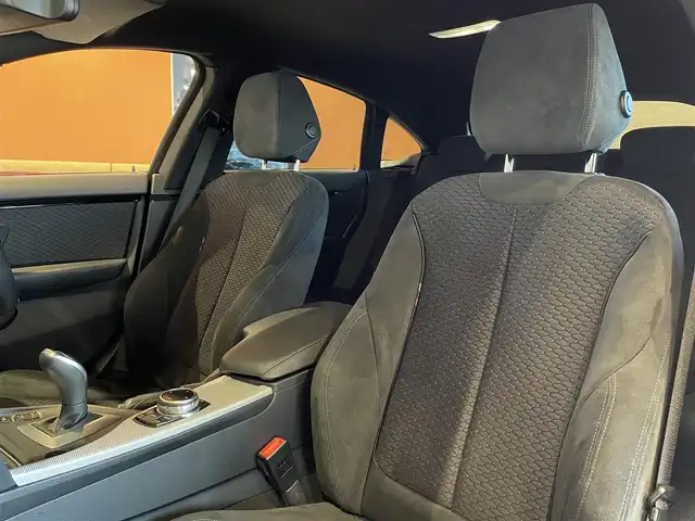 ＢＭＷ ４２０ｉ xDrive グランクーペ Mスポーツ 道央・札幌 2014(平26)年 6万km カーボンブラックM ・4WD/・純正ナビ（フルセグTV＆CD＆DVD＆BT）/・バックカメラ/・クルーズコントロール/・レーンキープアシスト/・アイドリングストップ/・横滑り防止/・ステアリングスイッチ/・パドルシフト/・電動シート/・ETC/・スマートキー/・スペアキー