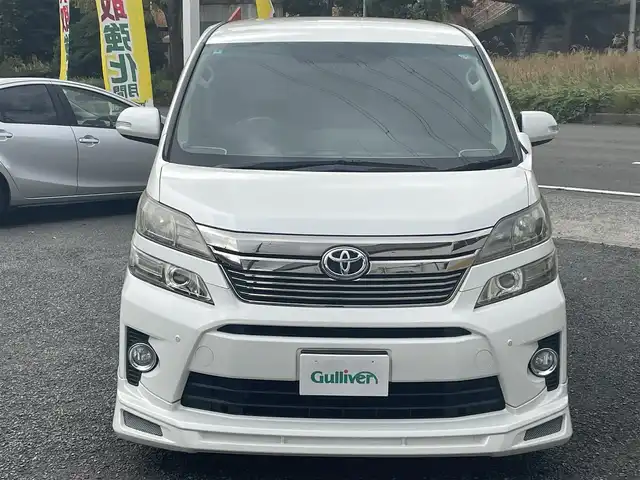 トヨタ ヴェルファイア 2．4Z 神奈川県 2012(平24)年 8.3万km ホワイトパールクリスタルシャイン アルパイン　ビックX９インチ/メモリーナビ/CD/DVD/SD/BT/フルセグ/アルパインフリップダウンモニター/前方ドラレコ/バックカメラ/両側パワーパワースライドドア/バックドアイージークロージャー/ローダウン/社外アルミ　AME２０インチ/社外テール/社外マフラー(rosso modello)/社外セキュリティ（Gｒｇo-ZV）/HIDヘッドライト/社外LEDフォグ/社外カーテシイルミ/社外ダッシュマット/社外USB充電ポート×２/社外シートカバー(clazzio)/7人乗り/オットマンシート/シフトゲートイルミ/コーナーセンサー/ウッドコンビハンドル/オートライト/ナノイーエアコン/リアフィルム/ドアバイザー/スマートキー×２/新車時保証書/取扱説明書/ナビ取扱説明書/セキュリティ取扱説明書/ドラレコ取扱説明書