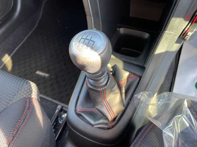 スズキ スイフト スポーツ 石川県 2016(平28)年 4.5万km グレー 純正ナビ　フルセグＴＶ　ＨＩＤヘッドライト　スマートキー　ドライブレコーダー　ＥＴＣ　プッシュスタート　スタッドレス積み込み　アルミホイール