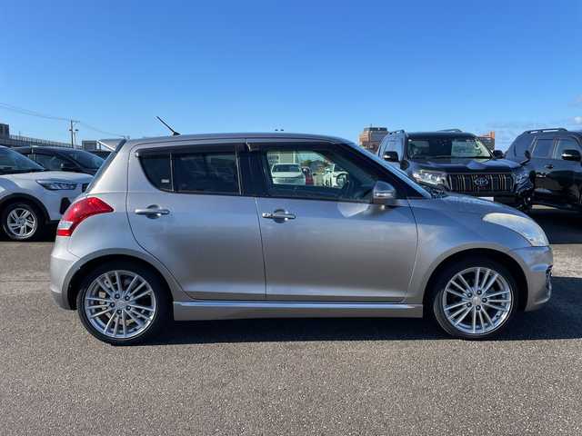 スズキ スイフト スポーツ 石川県 2016(平28)年 4.5万km グレー 純正ナビ　フルセグＴＶ　ＨＩＤヘッドライト　スマートキー　ドライブレコーダー　ＥＴＣ　プッシュスタート　スタッドレス積み込み　アルミホイール