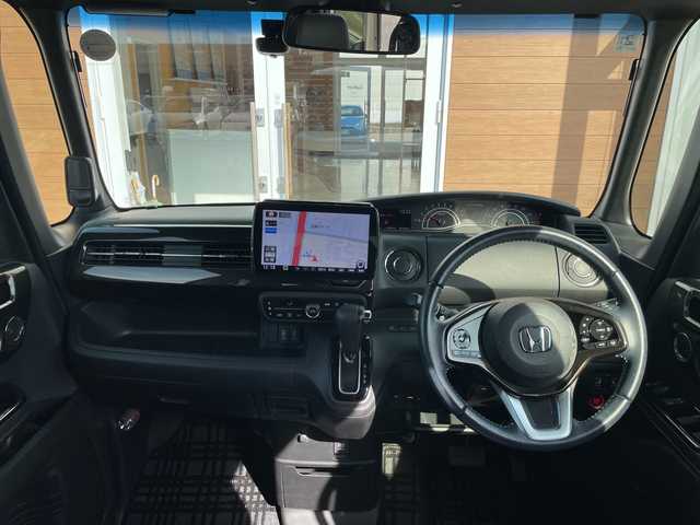 ホンダ Ｎ ＢＯＸ カスタム G L ターボ ホンダセンシング 宮崎県 2018(平30)年 7.5万km プレミアムホワイトパールⅡ パナソニック9インチフローティングナビ　レーダークルーズコントロール　両側パワースライドドア　LEDヘッドライト　パドルシフト　/バックカメラ　ETC