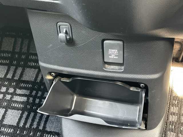 ホンダ Ｎ ＢＯＸ カスタム G L ターボ ホンダセンシング 宮崎県 2018(平30)年 7.5万km プレミアムホワイトパールⅡ パナソニック9インチフローティングナビ　レーダークルーズコントロール　両側パワースライドドア　LEDヘッドライト　パドルシフト　/バックカメラ　ETC