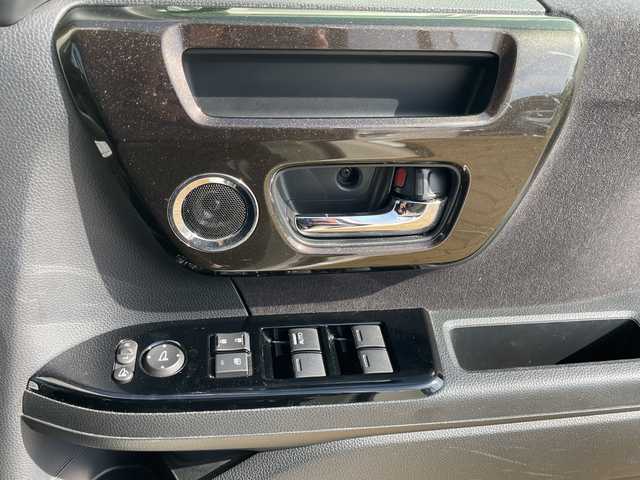 ホンダ Ｎ ＢＯＸ カスタム G L ターボ ホンダセンシング 宮崎県 2018(平30)年 7.5万km プレミアムホワイトパールⅡ パナソニック9インチフローティングナビ　レーダークルーズコントロール　両側パワースライドドア　LEDヘッドライト　パドルシフト　/バックカメラ　ETC