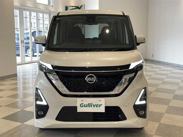 日産 ルークス HWS Gターボ プロパイロットED 福井県 2020(令2)年 5.4万km ホワイトパール 純正9インチメモリーナビ/フルセグTV/BT/CD/DVD/SD/アラウンドビューモニター/プロパイロット/インテリジェント エマージェンシーブレーキ/インテリジェント オートライトシステム/フロント&バックソナー/車線逸脱防止支援システム/車線逸脱警報/ふらつき警報/標識検知機能/先行車発進お知らせ/ETC2.0/純正ドライブレコーダー/オートブレーキホールド/LEDヘッドライト/ハンズフリー両側パワースライドドア/純正15インチアルミホイール/純正フロアマット