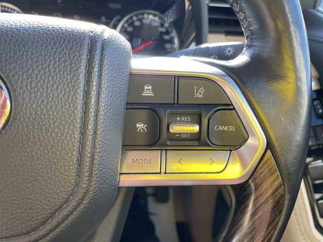 トヨタ ランドクルーザー ZX 石川県 2023(令5)年 2.1万km ブラック ワンオーナー　純正ディスプレイオーディオ　フルセグ　パノラマモニター　ＬＥＤヘッドライト　革シート　サンルーフ　パワーバックドア　ＢＳＭ　ＥＴＣ２．０　セーフティセンス　レーダークルーズ