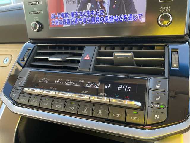 トヨタ ランドクルーザー ZX 石川県 2023(令5)年 2.1万km ブラック ワンオーナー　純正ディスプレイオーディオ　フルセグ　パノラマモニター　ＬＥＤヘッドライト　革シート　サンルーフ　パワーバックドア　ＢＳＭ　ＥＴＣ２．０　セーフティセンス　レーダークルーズ