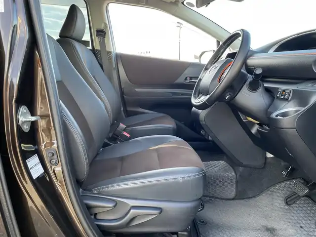 トヨタ シエンタ ハイブリッド G クエロ 鳥取県 2021(令3)年 4.6万km ヴィンテージブラウンパールクリスタルシャイン ワンオーナー/純正ナビ／ＴＶ／ＤＶＤ／ＣＤ／ＢＴ/トヨタセーフティセンス/レーンキープアシスト/オートマチックハイビーム/クルーズコントロール/ＬＥＤヘットライト/フォグライト/オートライト/両側パワースライドドア/プッシュエンジンスタート/ハーフレザーシート/ウィンカーミラー/フロアマット/ドアバイザー