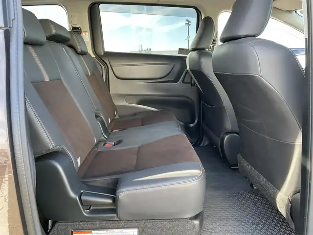 トヨタ シエンタ ハイブリッド G クエロ 鳥取県 2021(令3)年 4.6万km ヴィンテージブラウンパールクリスタルシャイン ワンオーナー/純正ナビ／ＴＶ／ＤＶＤ／ＣＤ／ＢＴ/トヨタセーフティセンス/レーンキープアシスト/オートマチックハイビーム/クルーズコントロール/ＬＥＤヘットライト/フォグライト/オートライト/両側パワースライドドア/プッシュエンジンスタート/ハーフレザーシート/ウィンカーミラー/フロアマット/ドアバイザー